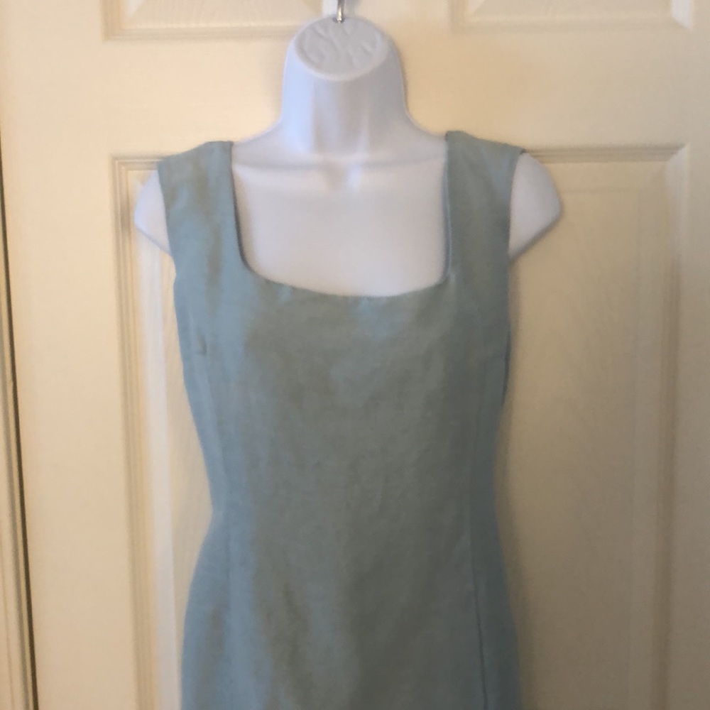 Pastel Green-Blue Sleeveless Linen Dress - Picture 2 of 16